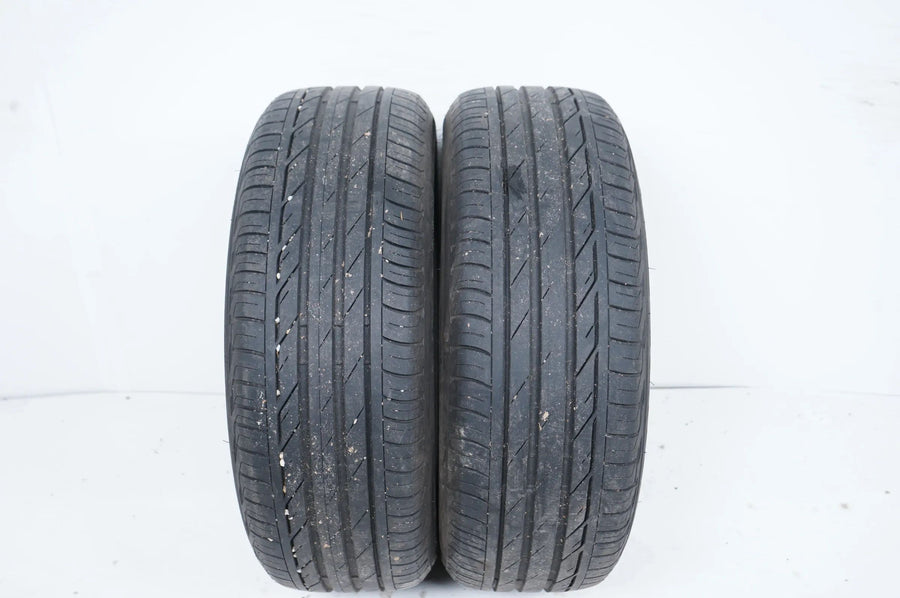 2x Pneus été Bridgestone 205 55 17 pouces DOT17 env.6mm Bmw*RFT