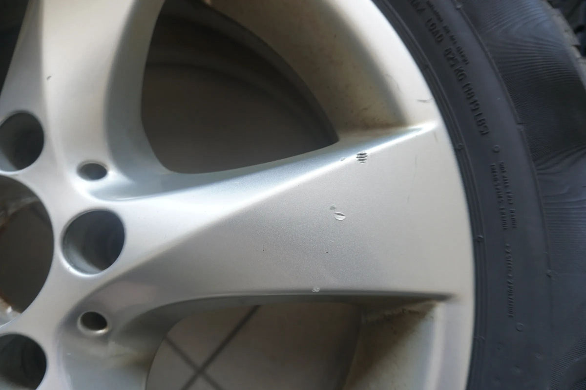 Original Mercedes V-Klasse Vito W447 17 Zoll Alufelgen Winterräder Winterreifen Detailansicht 5