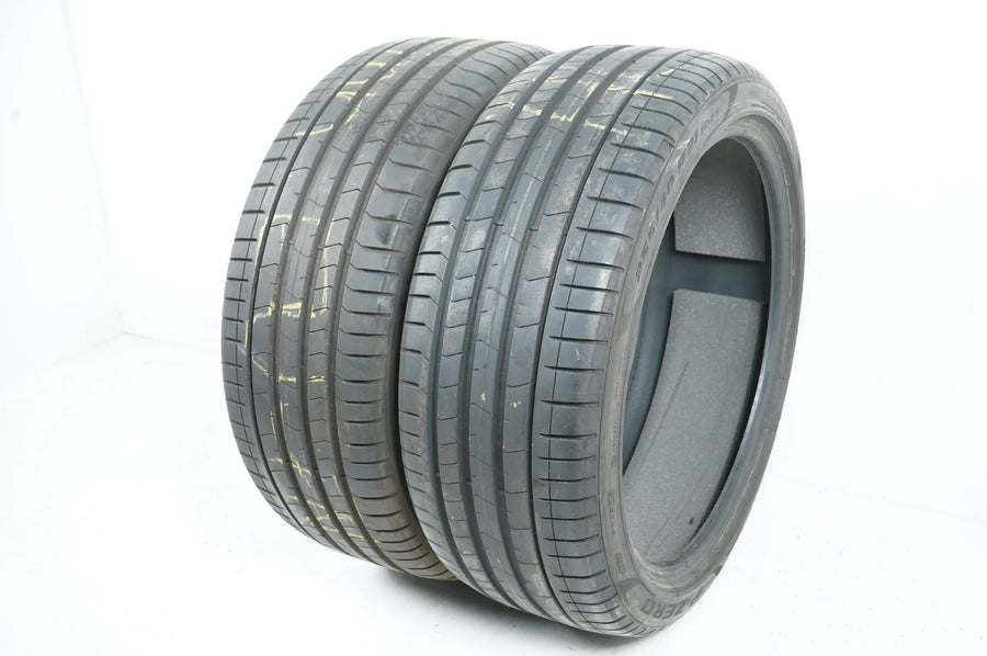 2 x Sommerreifen Pirelli P Zero PZ4 255 40 R21 21 Zoll DOT22 ca.7mm