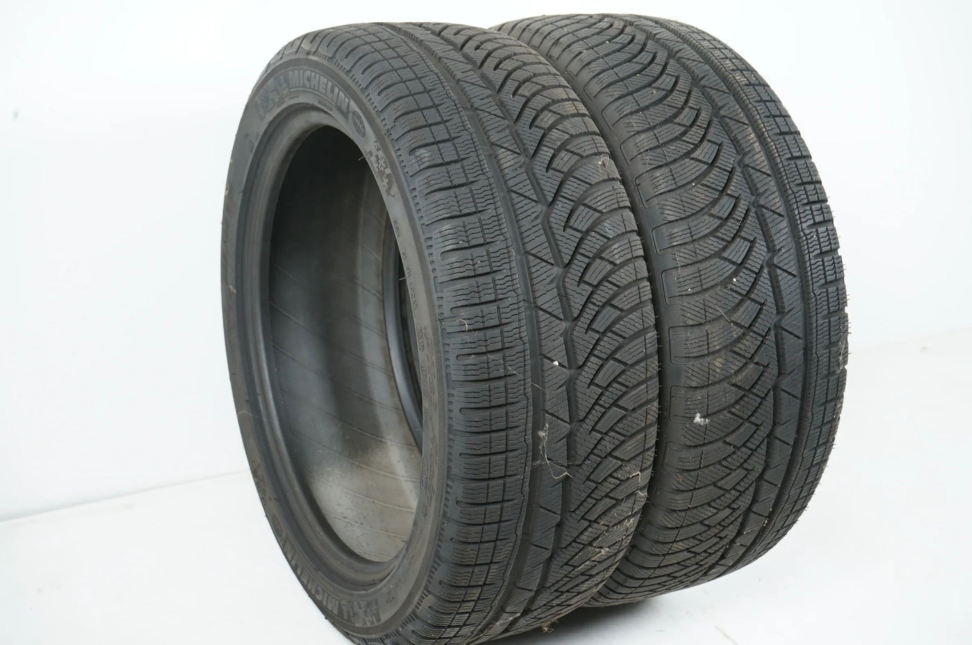 2x Pneus hiver Michelin PA4 235 45 19 pouces DOT19 env. 7mm MO