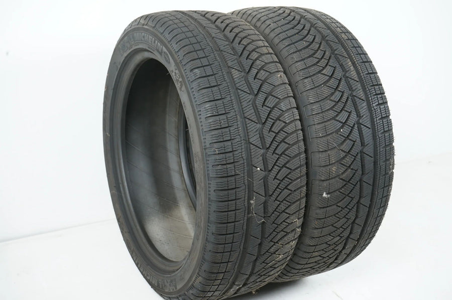 2x Pneus hiver Michelin PA4 235 45 19 pouces DOT19 env. 7mm MO
