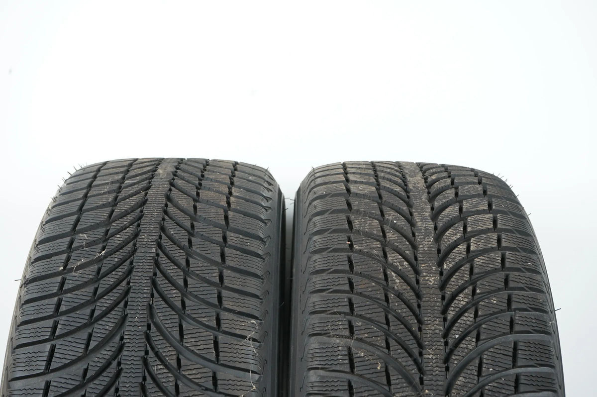 2x Pneus hiver Michelin Latitude 255 50 20 pouces DOT20 env. 8mm Vue détaillée 4