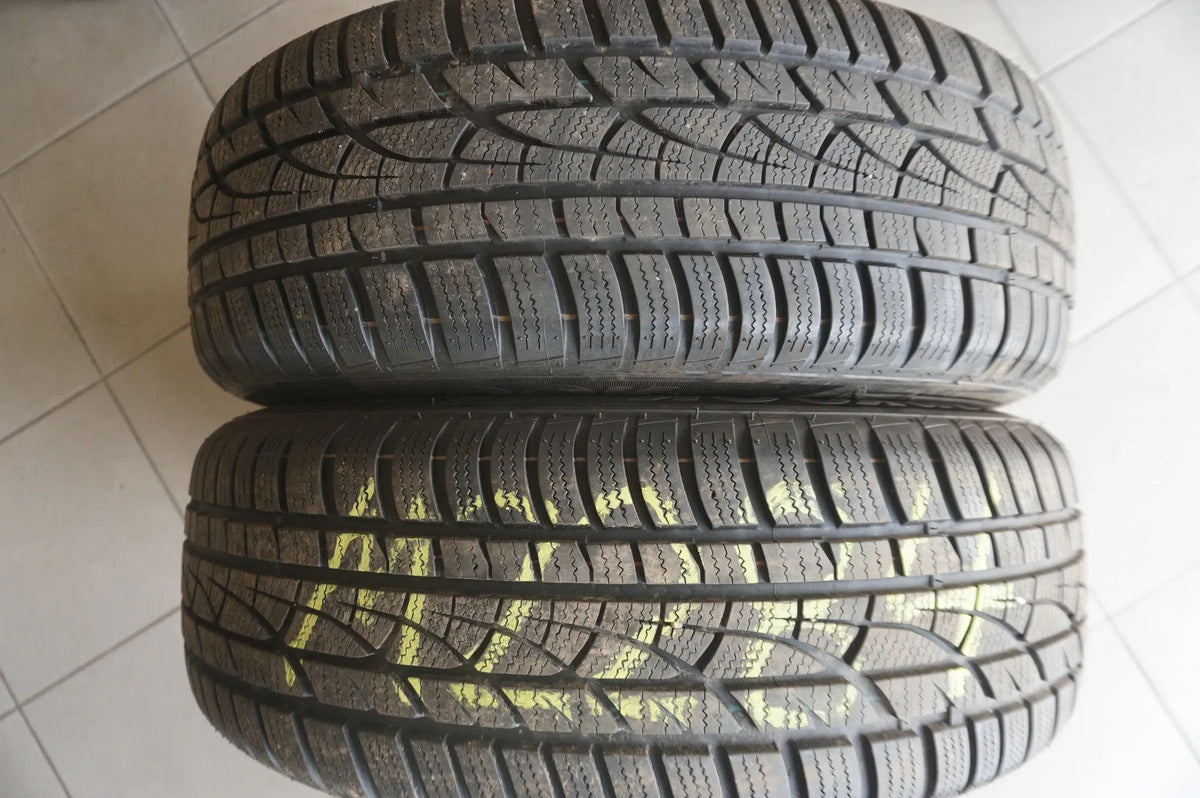Ford Focus 4 IV Stahlfelgen Winterräder Winterreifen 205 60 R16 92H 2022 6mm Vue détaillée 3
