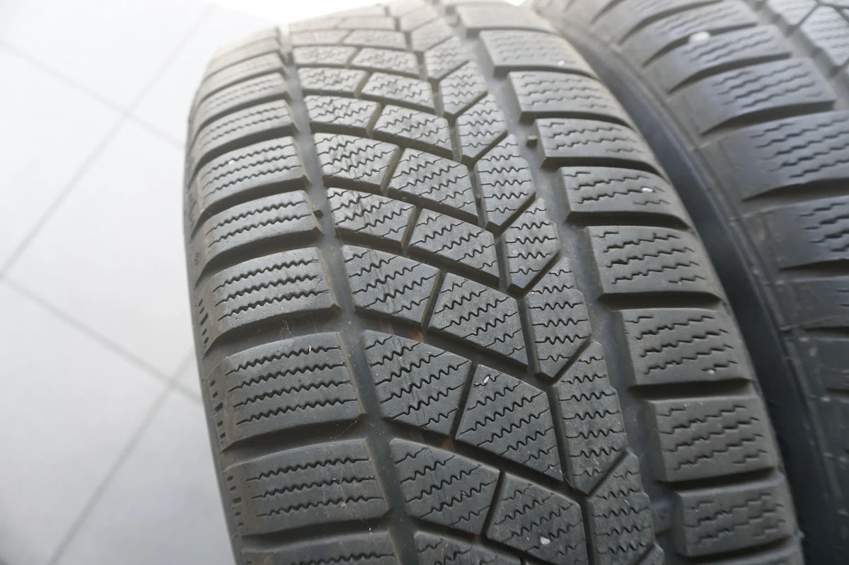 Original BMW 1er F20 F21 2er F22 Alufelgen Winterreifen Winterräder 205 50 R17 Vue détaillée 8