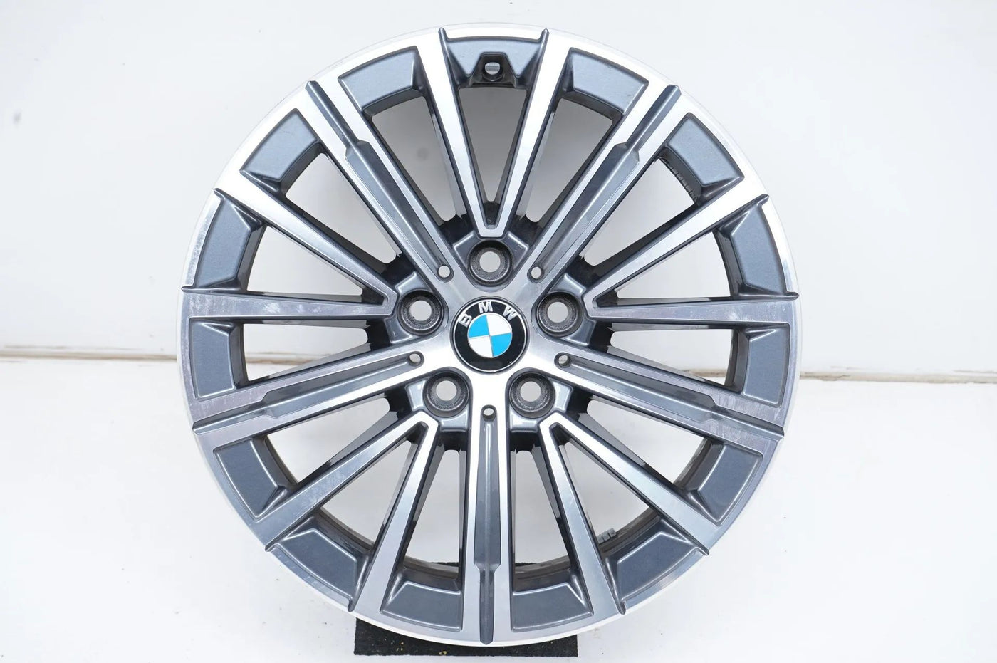 1 x BMW 2er Active U6 U06 Alufelge 17 Zoll 833 6891174 7J IS41