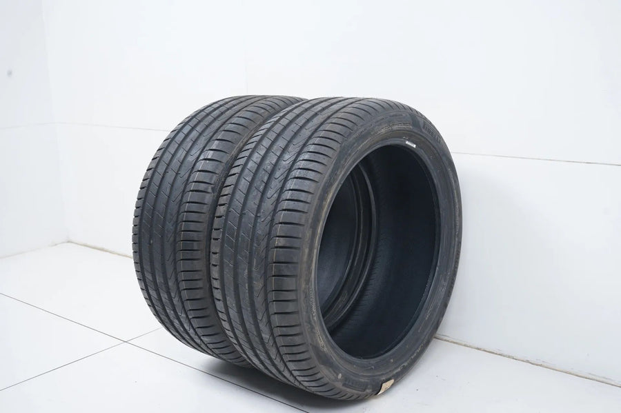 2x DEMO Sommerreifen Pirelli 245 40 18 Zoll MO DOT21  MO