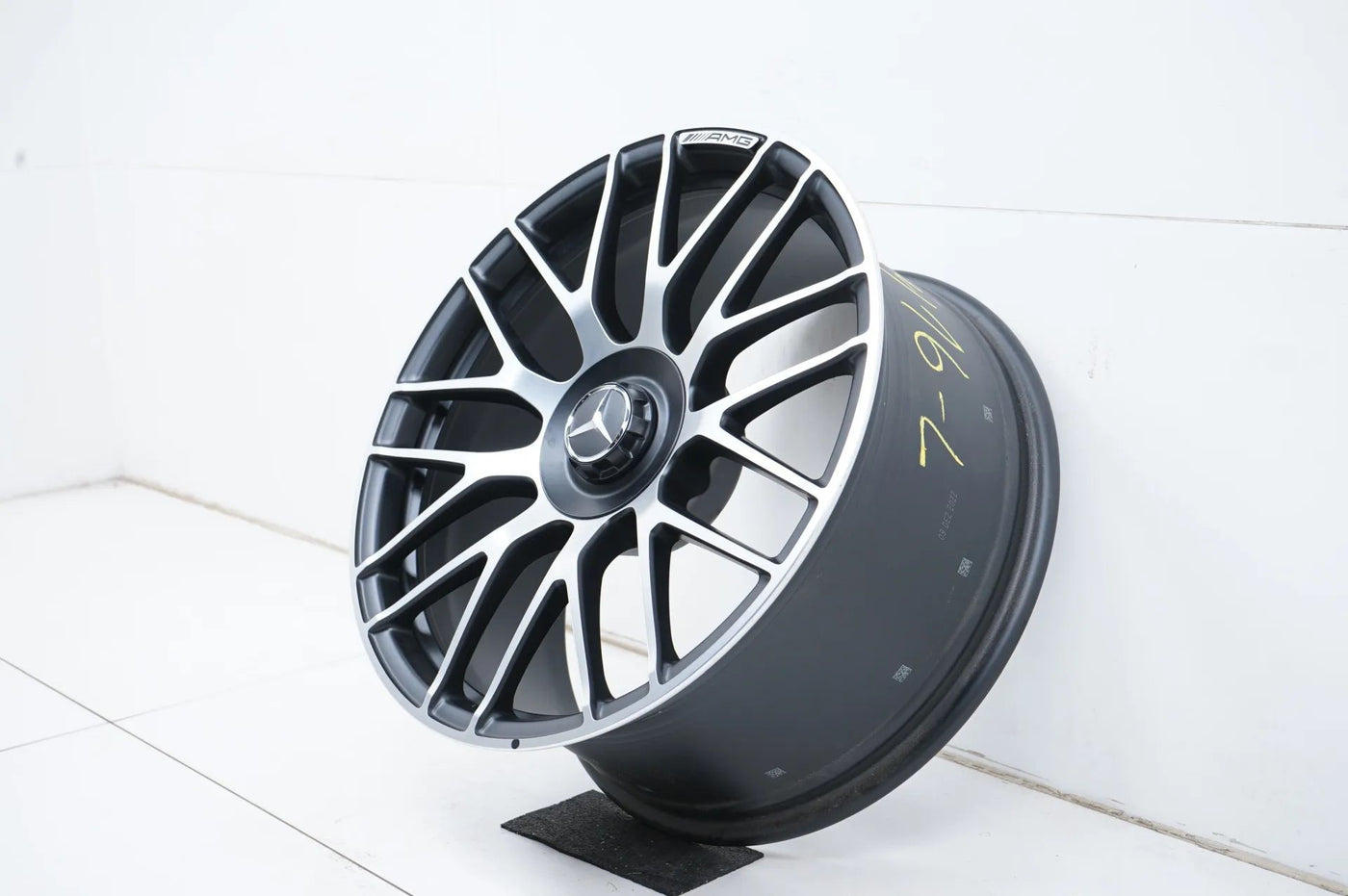 1x cerchio in lega Mercedes C63 Coupé W205 19 pollici A2054015900 9J ET25