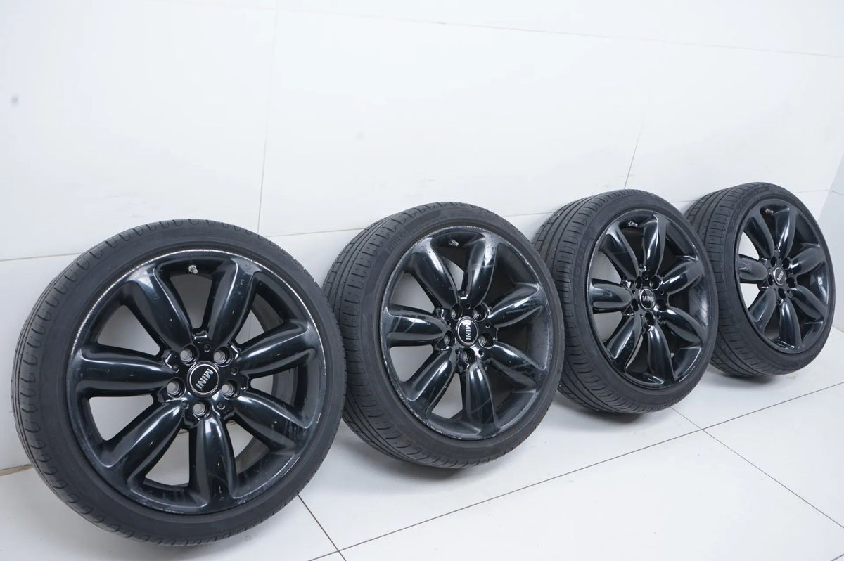 Pneus été MINI Clubman F54, jantes été 225/40/18 pouces Detailansicht 2