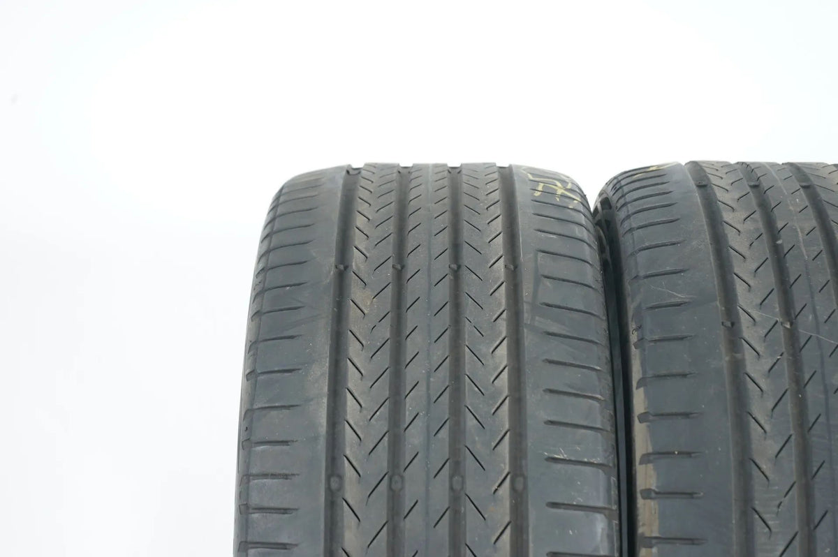 2 pneus été Continental 245/45/19 pouces DOT23, profondeur de sculpture d'environ 4 mm, BMW*MO Detailansicht 4