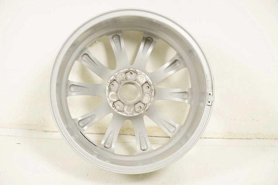 1 x BMW řady 5 G30 G31, 6 GT a 7 G11 G32 hliníkové disky 18 palců 642 6867338 8J