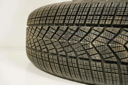 2x New DEMO Winter Tires Goodyear 235 60 20 inch DOT21 BMW*