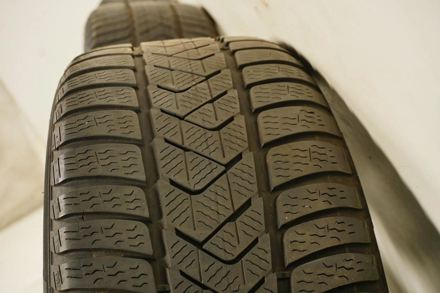 Mercedes C-Class W206 winter tires/wheels 225/45/18 inch