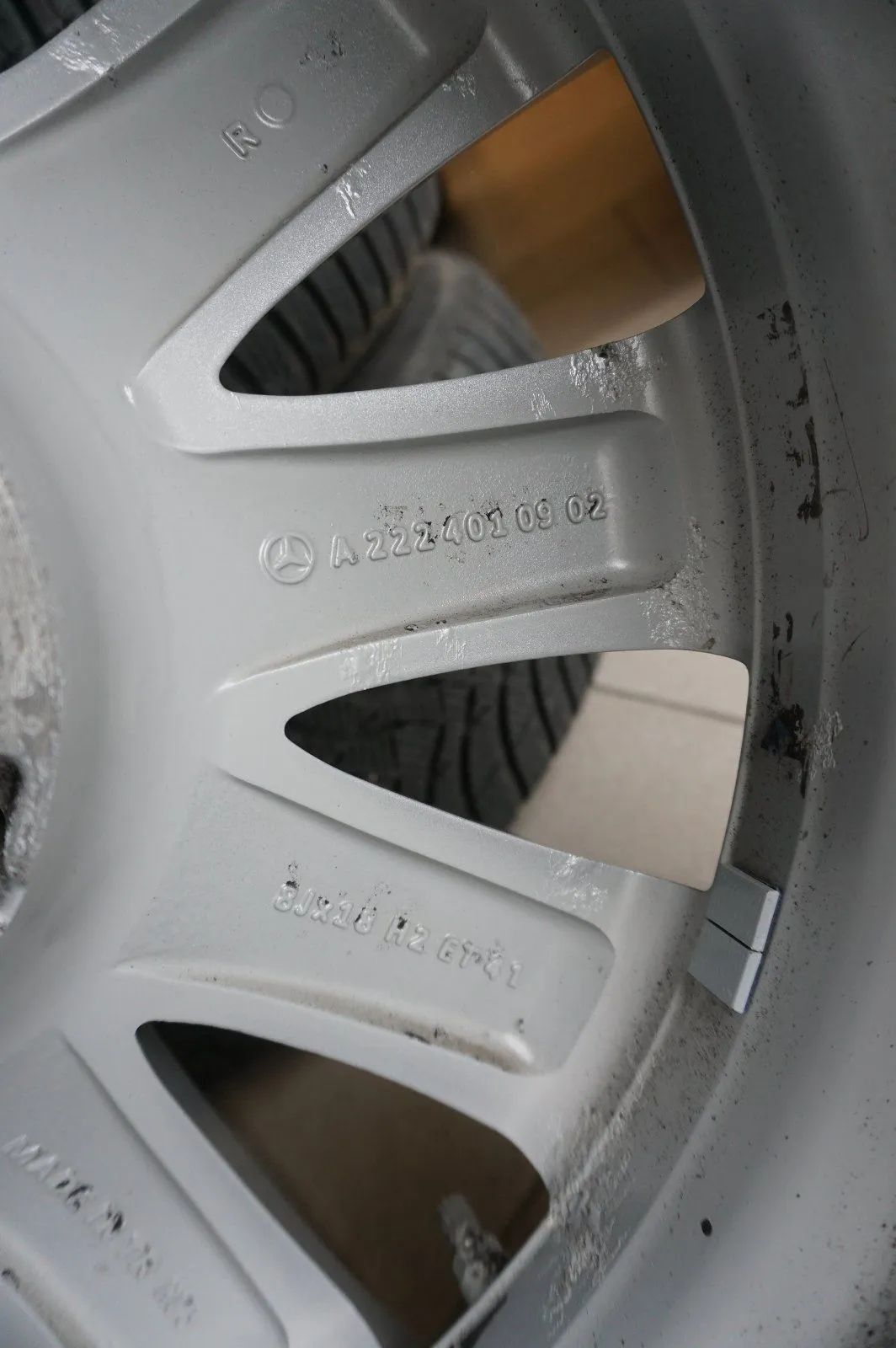 Original Mercedes S-Klasse W222 Alufelgen Winterräder Winterreifen 245 50 R18 Detailansicht 6