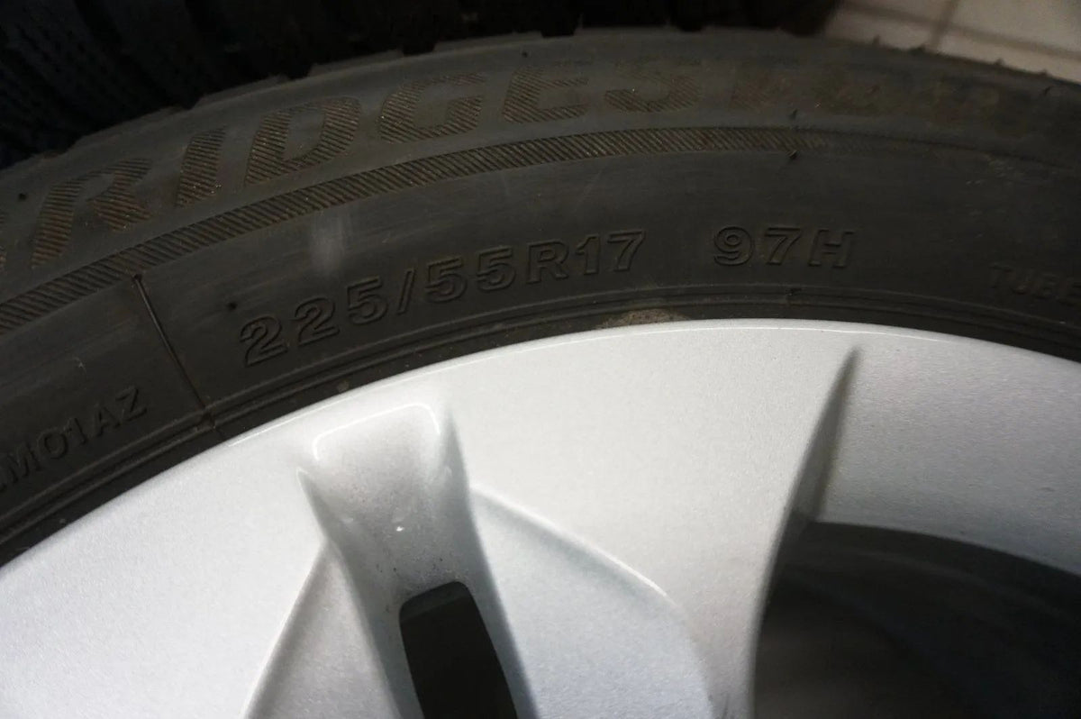Jantes alliage d'origine BMW X1 F48 X2 F39 Roues hiver Pneus hiver 225 55 R17 6mm Vue détaillée 10