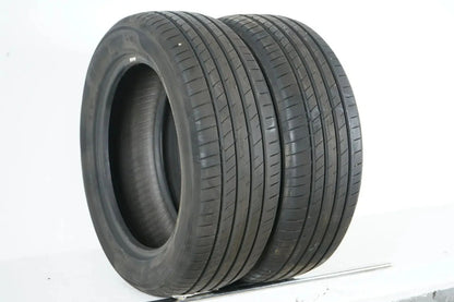 2 pneus d'été de démonstration Nexen 225 55 18 pouces DOT23 Bmw*MO