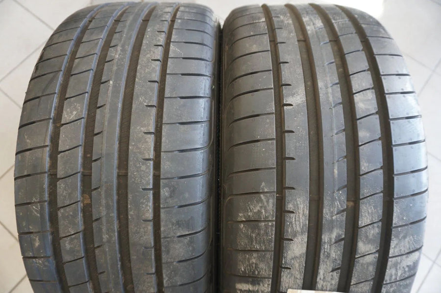 Original Mercedes C-Klasse W206 S206 Alufelgen Sommerreifen 225 45 245 40 R18
