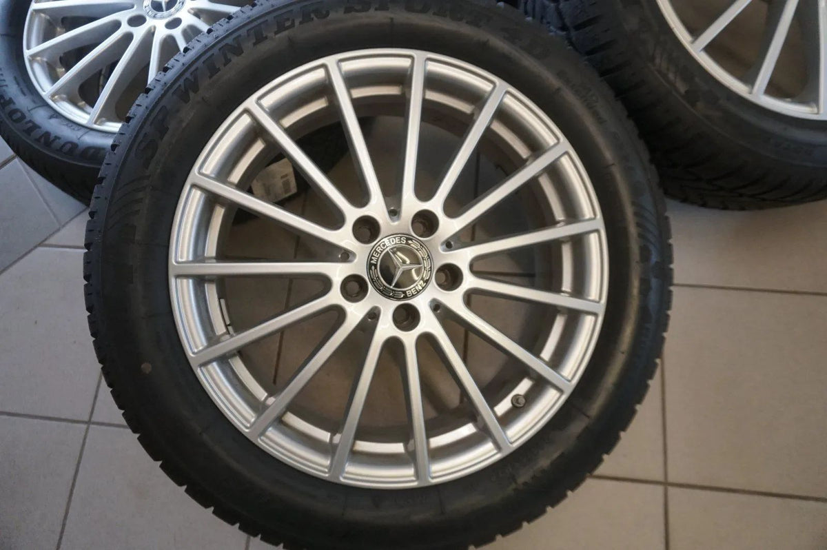Original Mercedes GLA X156 Alloy Wheels Winter Wheels Winter Tires 215 55 R18 Inch Detailansicht 3