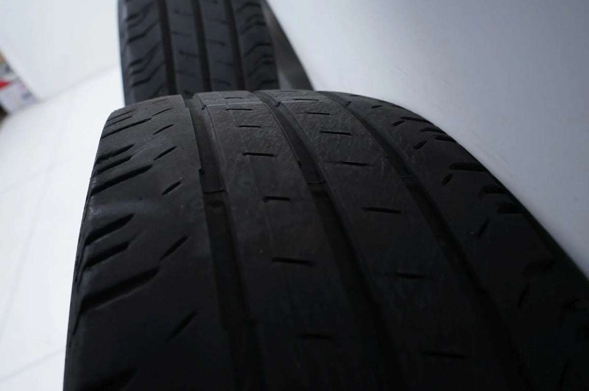 VW Volkswagen Crafter rims summer tires 235 65 16C inch Detailansicht 9