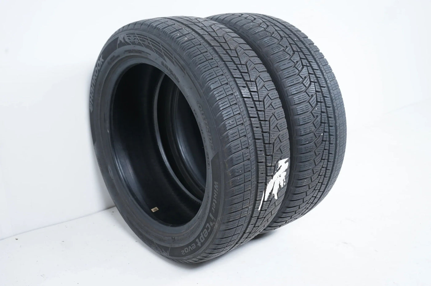 2x Winterreifen Hankook 205 55 17 Zoll ca.5 mm DOT19