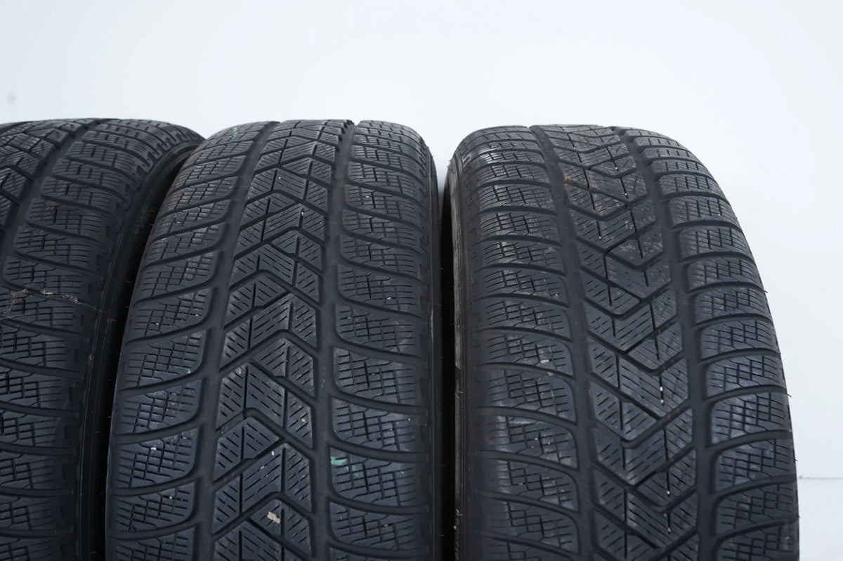 4 x Winter Tires Pirelli 235 60 18 inch DOT20 approx. 5mm MO Detail view 5