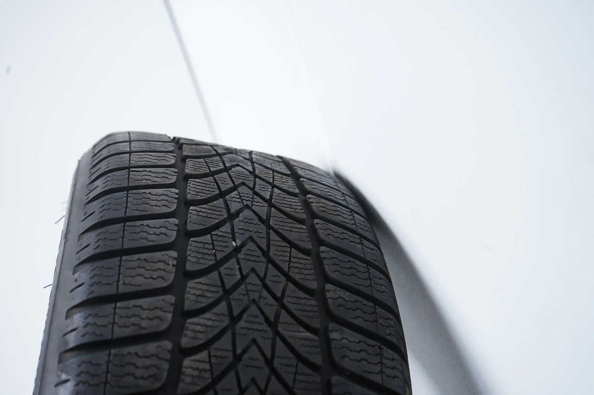 Mercedes C Klasse W205 Winterreifen Winterräder 225 50 17 Zoll Detailansicht 11