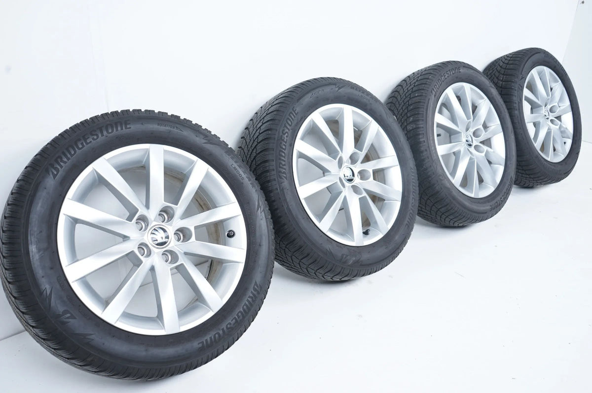 Skoda Scala Pneus hiver Roues d'hiver 205 55 16 pouces 5x100 Vue détaillée 2