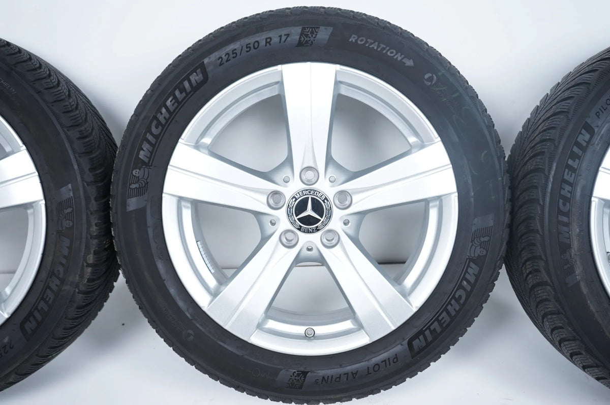 Mercedes C Klasse Hybrid W206 Winterreifen Winterräder 17 Zoll Detailansicht 4