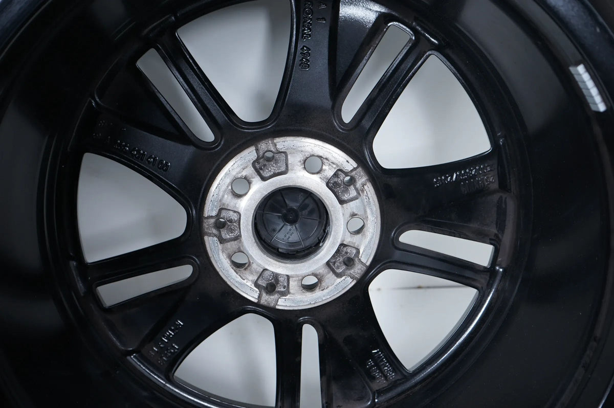 Pneus/jantes hiver 245/40/19 pouces pour Mercedes Classe CLE W236 Detailansicht 13