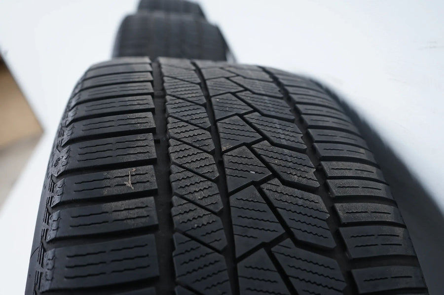 Mercedes Classe E W214 Jantes d'hiver Pneus d'hiver 245 45 19 pouces A2144013200