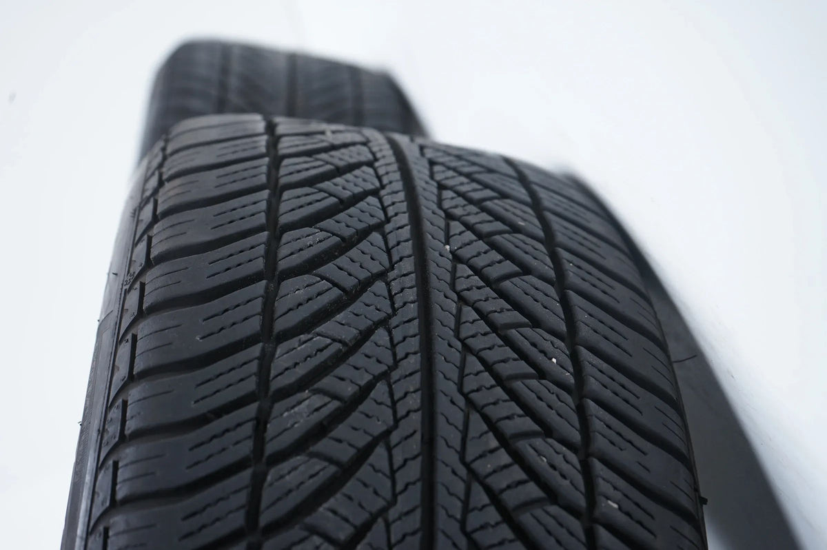 Mercedes E Klasse W213 Winterreifen Winterräder 245 45 18 Zoll Detailansicht 12