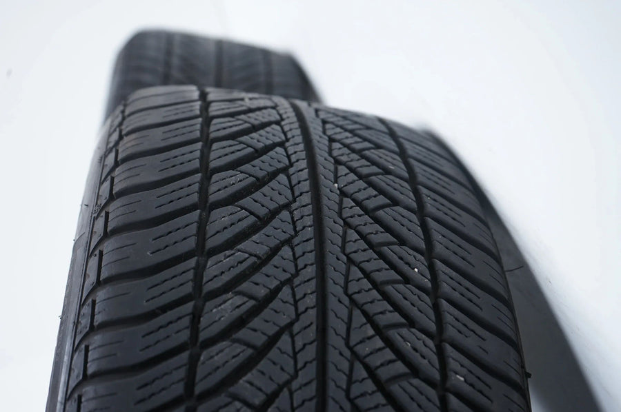 Mercedes E Klasse W213 Winterreifen Winterräder 245 45 18 Zoll