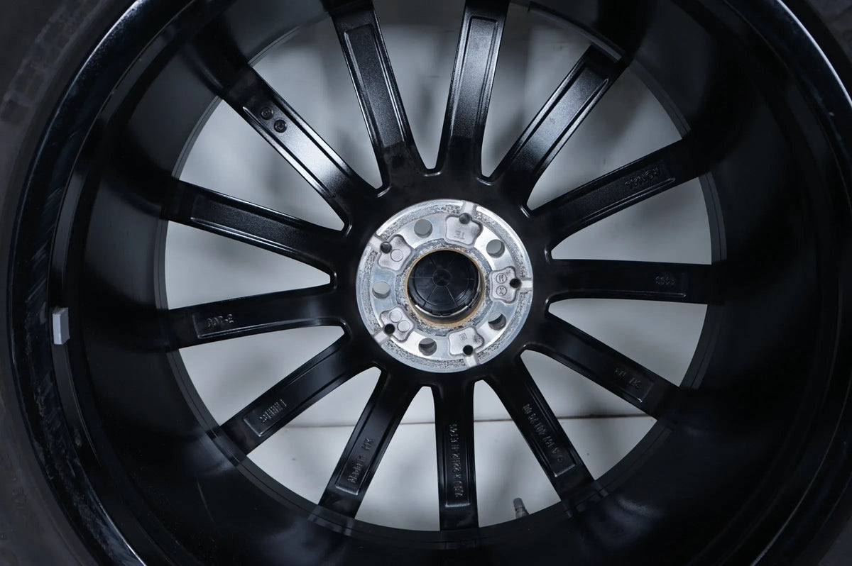 Mercedes GLS X167 AMG Summer Wheels Summer Tires 22 Inch Detailansicht 14