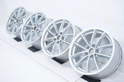 4 x Originální hliníkové disky BMW 5er G30 G31 17 palců 618 6868217