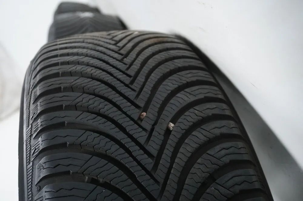 Mercedes A- en B-klasse W177 B247 winterbanden winterwielen 16 inch Detailweergave 9