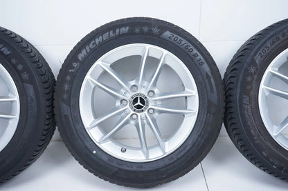 Mercedes A B Klasse W177 B247 Allwetterräder mit neuen Allwetterreifen 16 Zoll