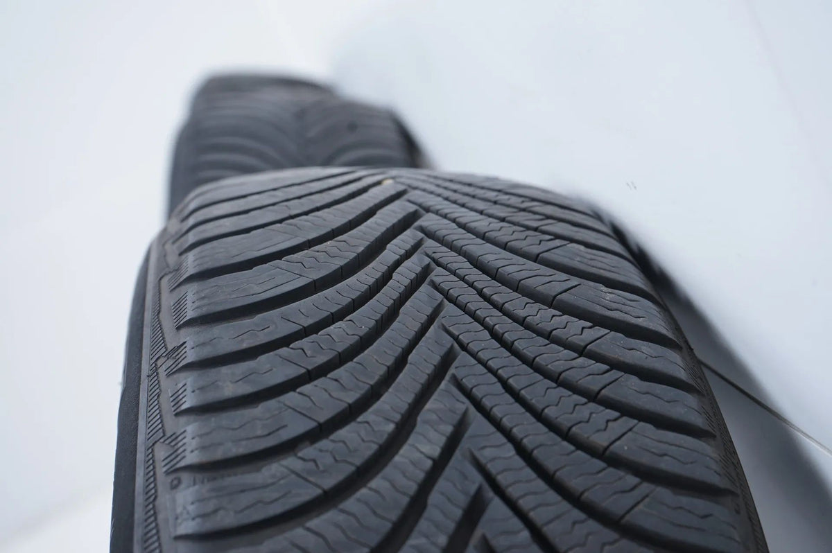 Mercedes AB Class W177 W247 Winter Wheels Winter Tires 16 Inch Detailansicht 12