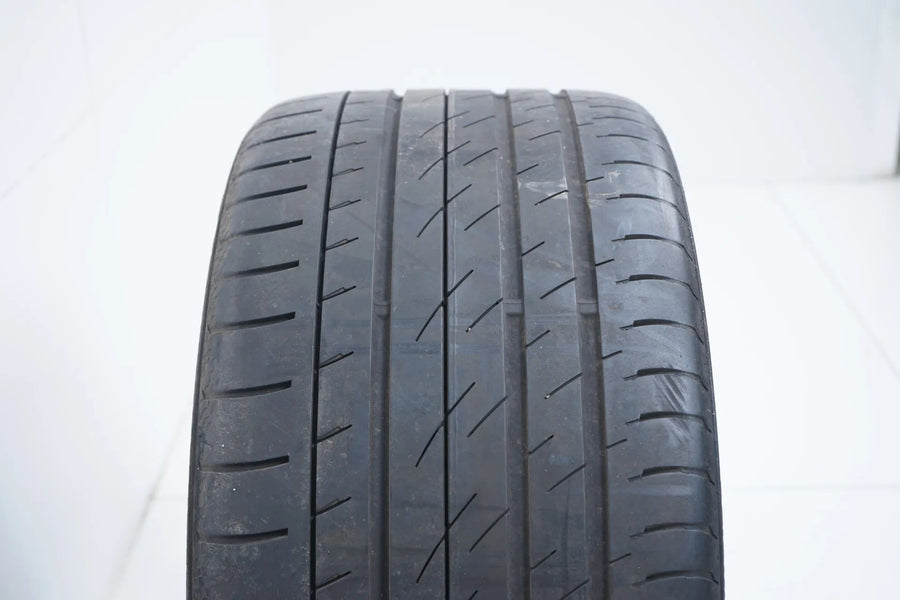 1x Summer tire 275 35 18 inch Continental approx. 4mm tread depth DOT15 MO