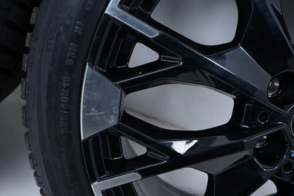 Like new BMW 1 Series F70 winter tires/wheels 225/40/19 inch 977M
