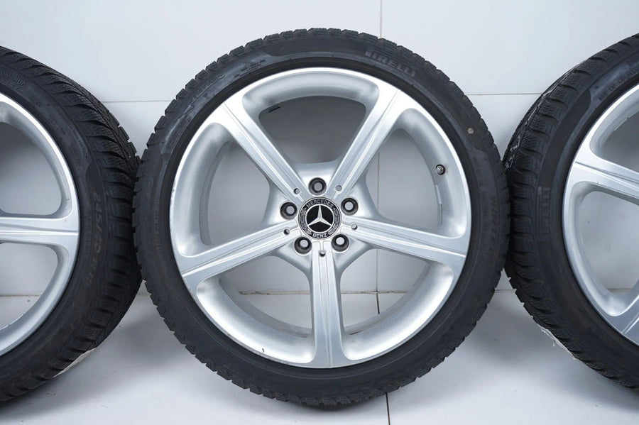 Pneus/jantes hiver 245/40/19 pouces pour Mercedes Classe CLS W257