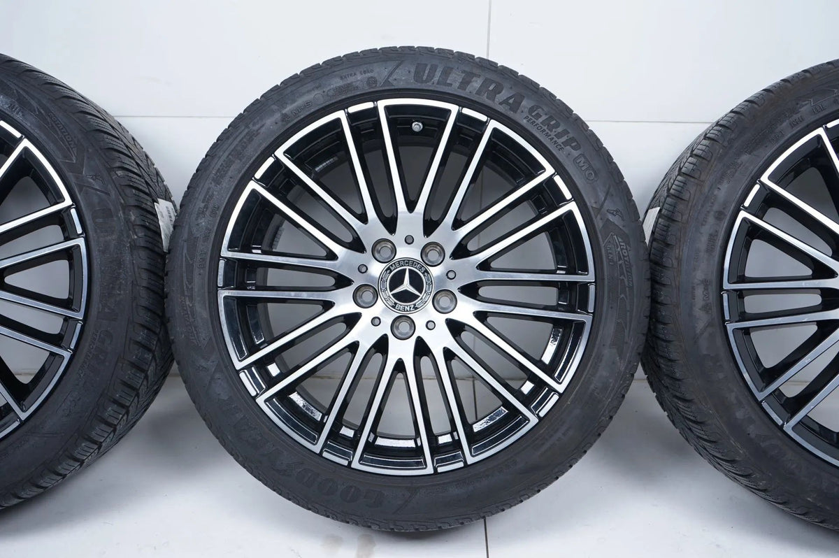 Mercedes C-Class W206 winter tires/wheels 225/45/18 inch Detailansicht 5