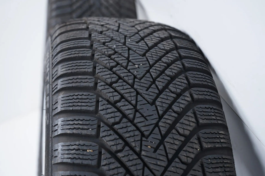 Mercedes AB Class W177 B247 All-weather tires, all-season, 18 inch