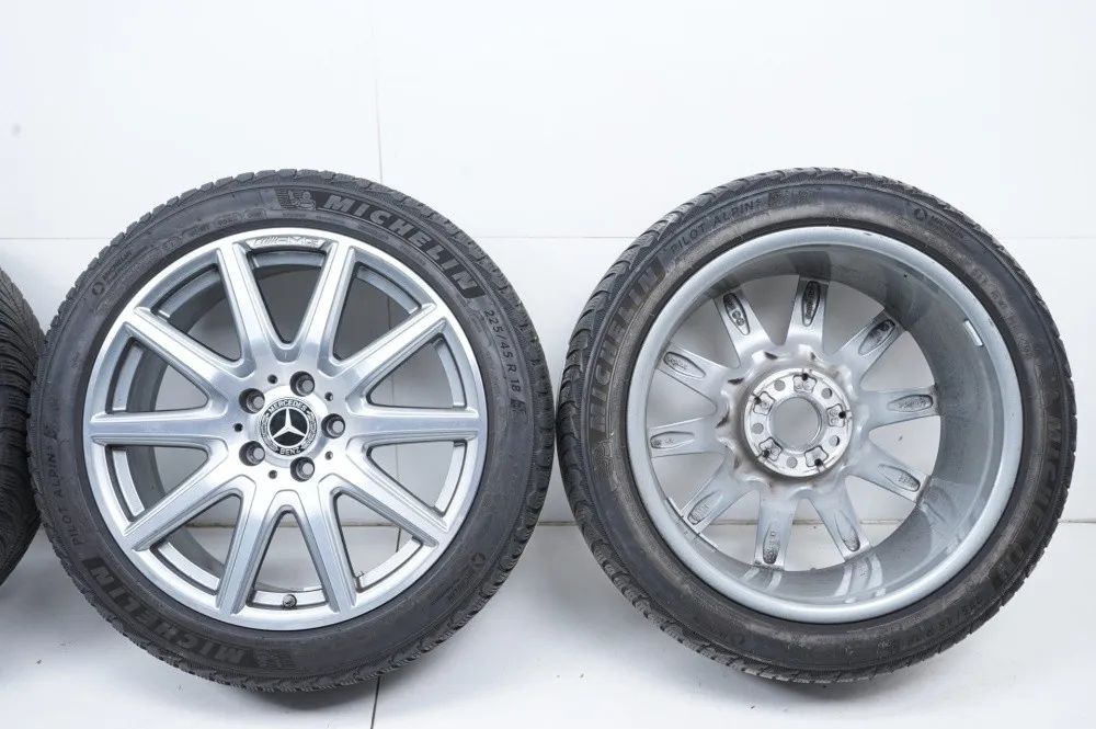 Mercedes A45 CLA45 W177 C118 Winterreifen Winterräder 18 Zoll Detailansicht 12