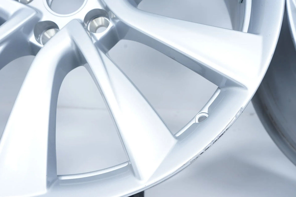 4 x originele Tesla Model 3 lichtmetalen velgen 20 inch 1044227-00-D 8,5J ET35 Detailweergave 5