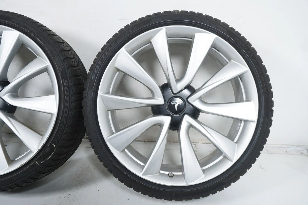 Tesla Model 3 winter wheels 235/35/20 inch with sensors (up to 2020) Detailansicht 15