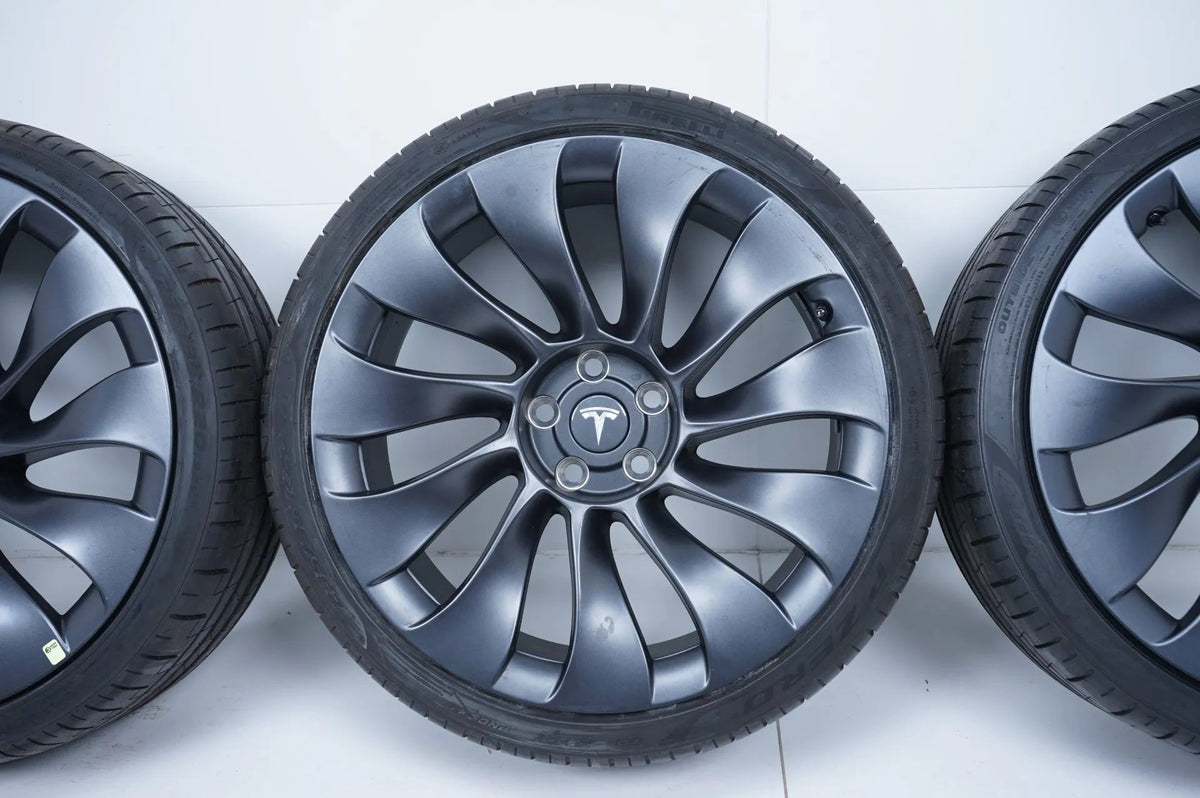 Tesla Model 3 summer tires, summer wheels, 235/35/20 inch, 7mm tread depth Detailansicht 8