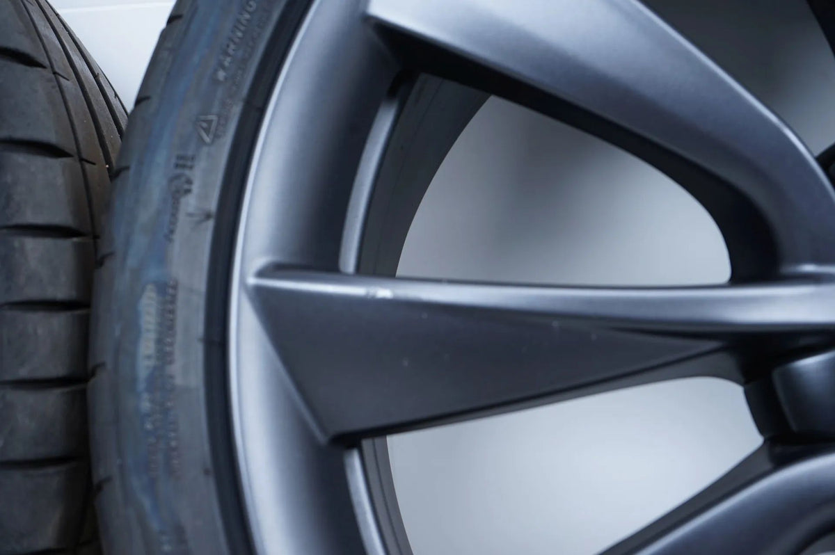 Tesla Model 3 summer tires, summer wheels 235/35/20 inch Detailansicht 5