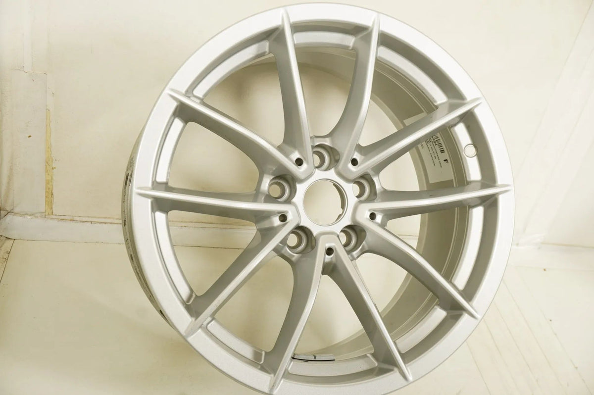 1 x Jante alliage d'origine BMW Z4 G29 17 pouces 6879184 768 8,5J Vue détaillée 3