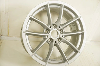 1 x Jante alliage d'origine BMW Z4 G29 17 pouces 6879184 768 8,5J