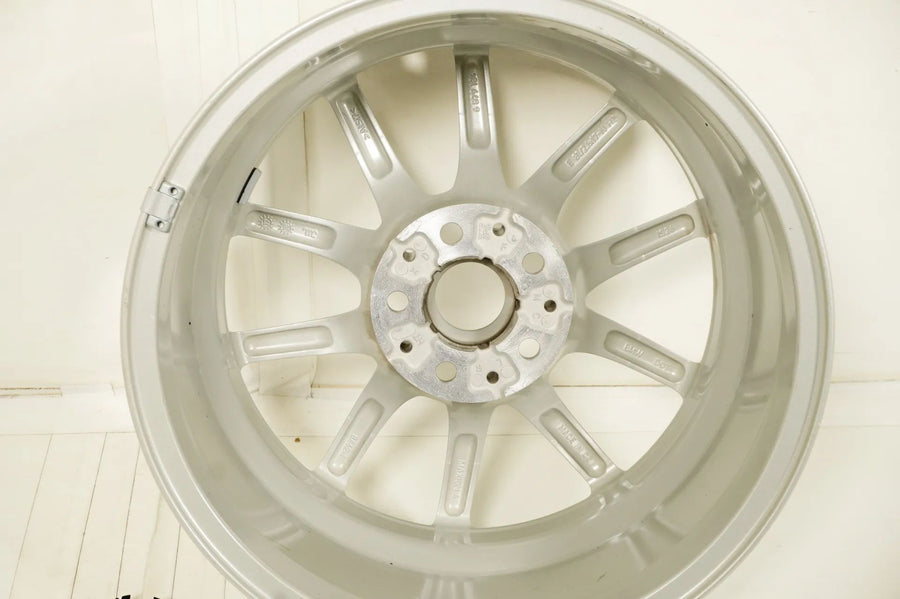 1 x originální hliníkový disk BMW Z4 G29 17 palců 6879184 768 8,5J