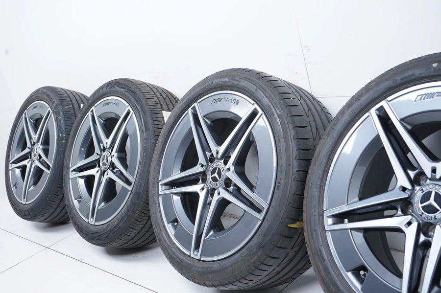 Mercedes C Class W206 summer tires, summer wheels AMG 18 inch